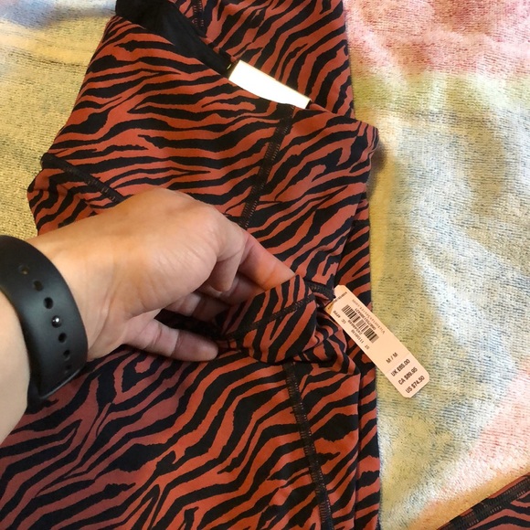 Victoria Secret Leggings - Picture 2 of 7